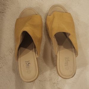 Last chance shoes will be removed from inventory end of month.. Worn wedges